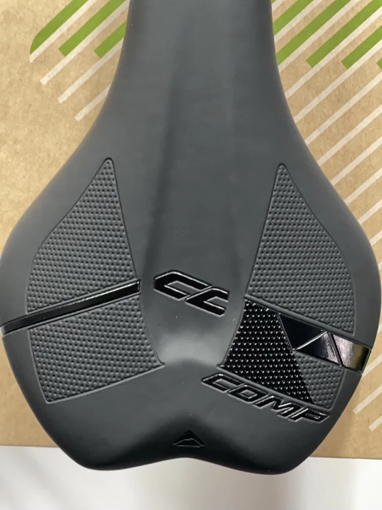 Седло Saddle/MERIDA Comp CC Black Matt, Glossy Black L: 282mm, W: 155mm/332g, 2070079498