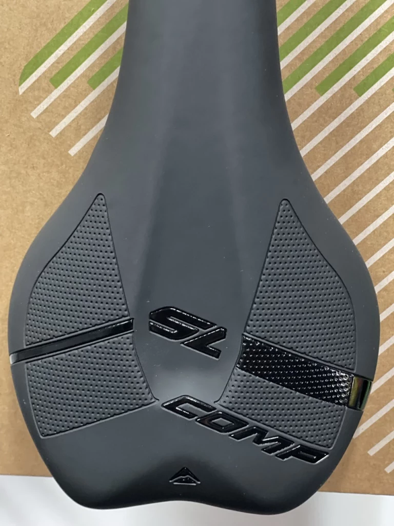 Седло Saddle/MERIDA Comp SL Black Matt, Glossy Black L: 282mm, W: 143mm/325g , 2070079528