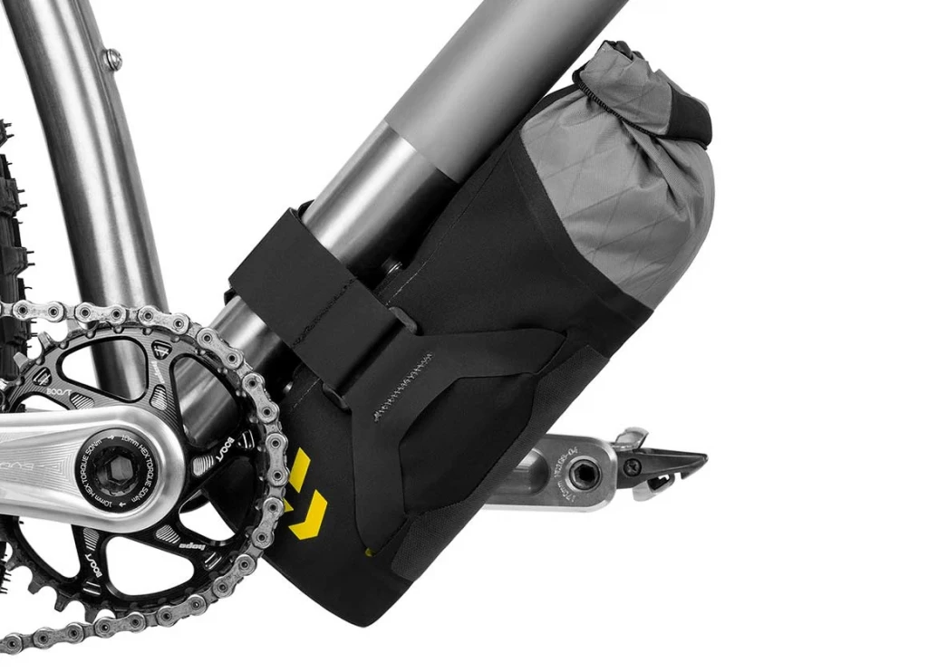 Сумка APIDURA Backcountry Downtube Pack MTB 1.8L (105г)