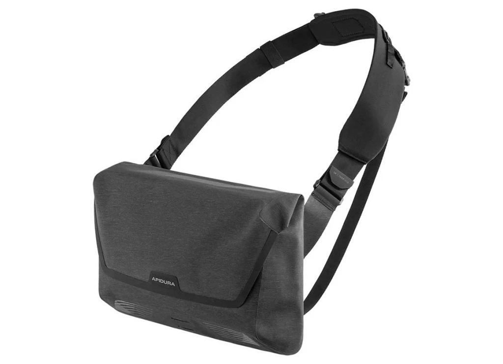 Сумка Apidura City Messenger