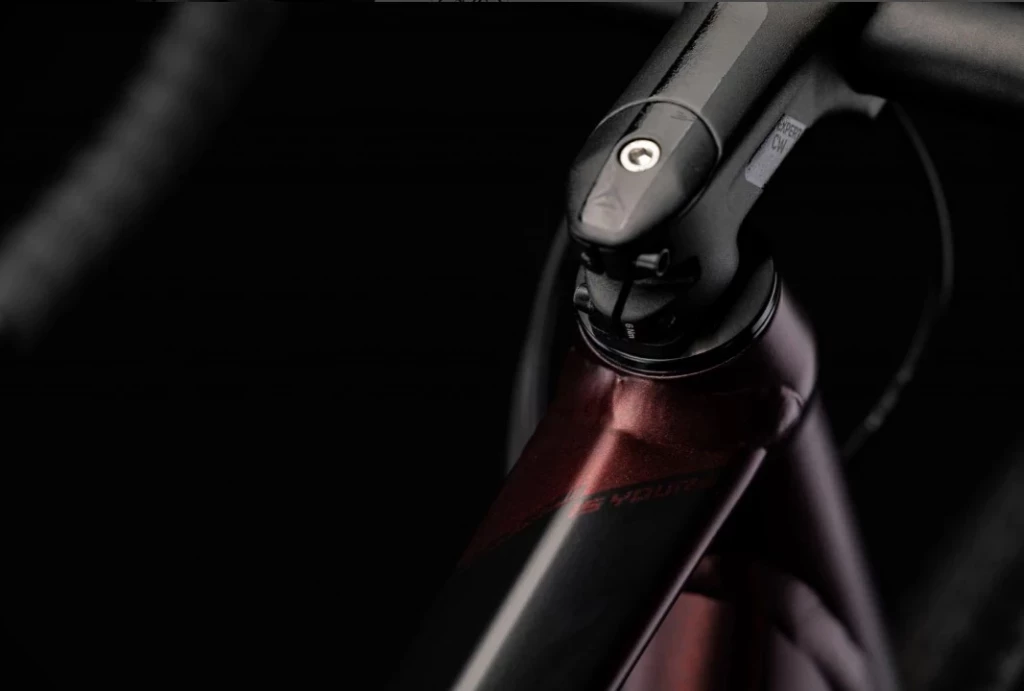 Велосипед 28" Merida SILEX 300 (2023) dark red