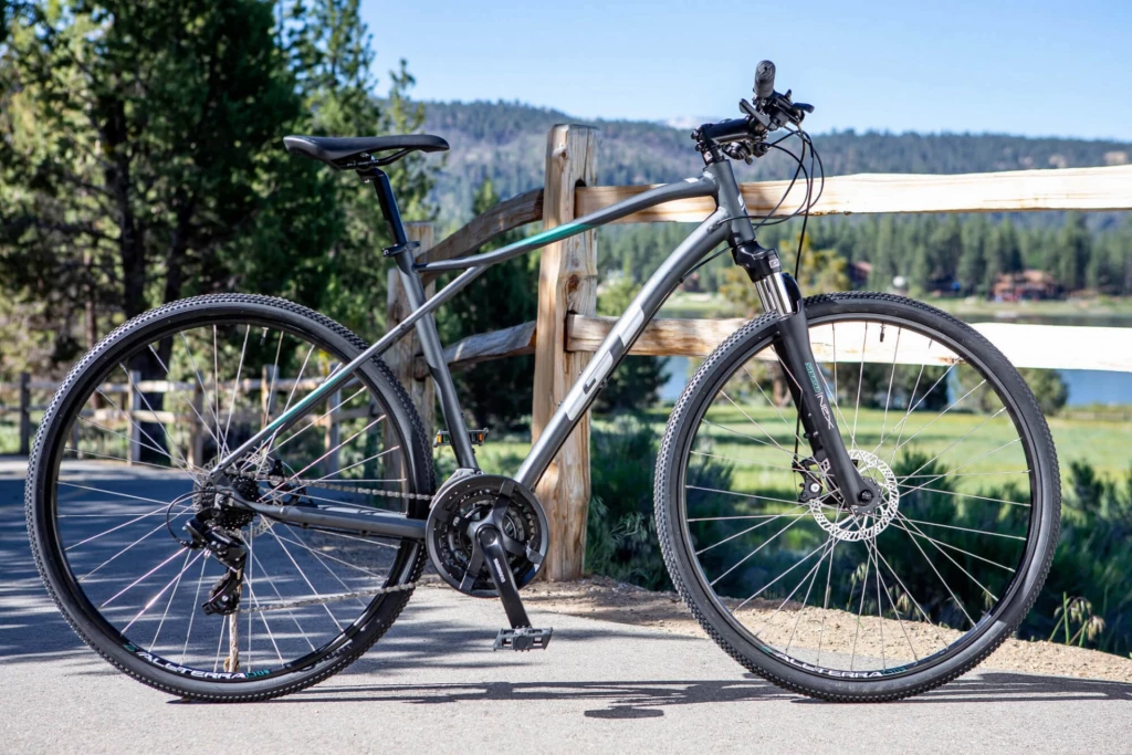 Велосипед 28" GT Transeo Comp GRY